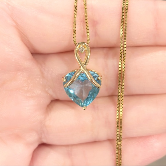 14K Gold Swiss Blue Topaz Heart Pendant: Diamond Accent Filigree - Picture 3 of 12